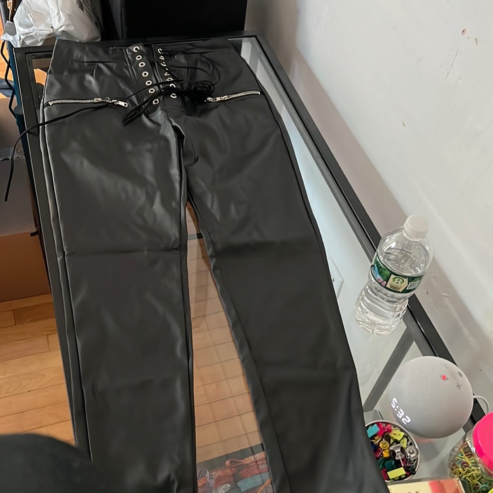 Lace up faux leather leggings from Ravewonderland - size M brand new 🖤✨